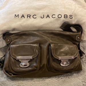 Marc Jacobs Shoulder bag in Olive Green. Gorgeous!